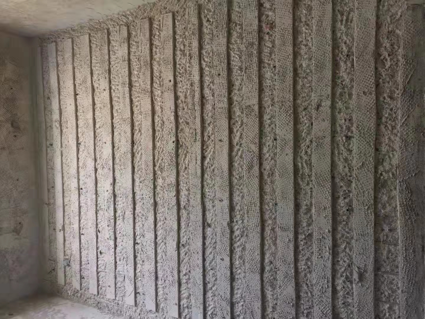 香洲房屋墙体加固施工方法